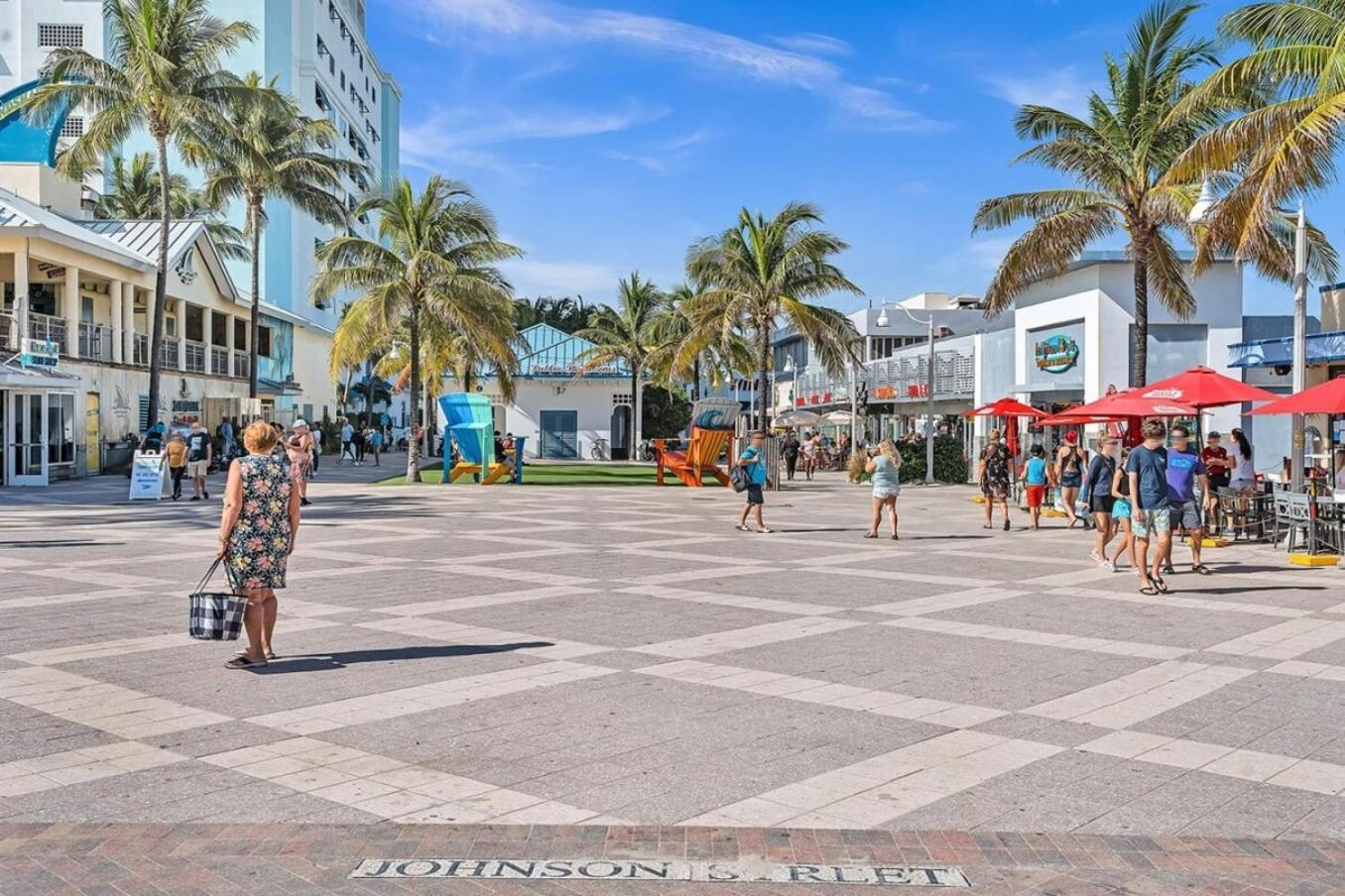Modern 2Br Oasis Mins To Beach & Casino Db2 ดาเนียบีช ภายนอก รูปภาพ