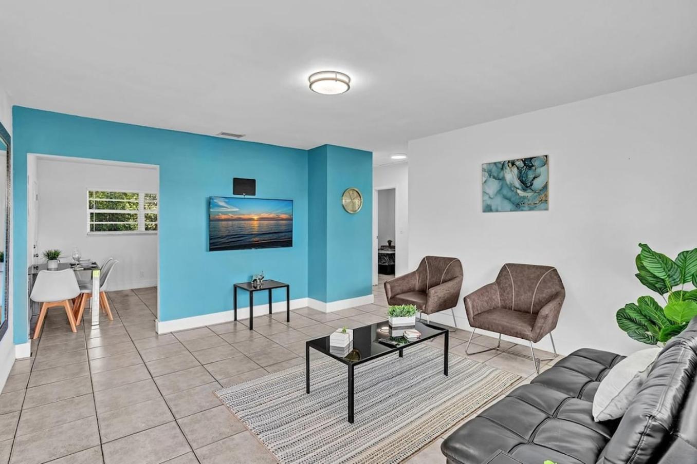 Modern 2Br Oasis Mins To Beach & Casino Db2 ดาเนียบีช ภายนอก รูปภาพ